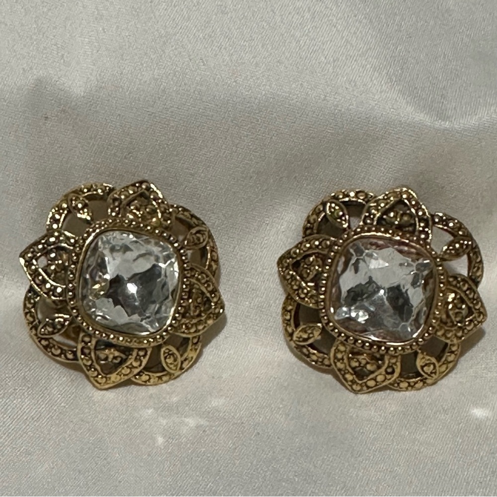 Avon Palace Collections Clip-On Earrings